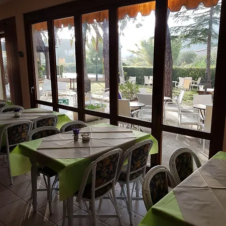 Otel Cristina 3*