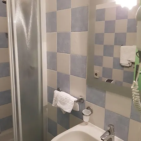 Otel Cristina 3*