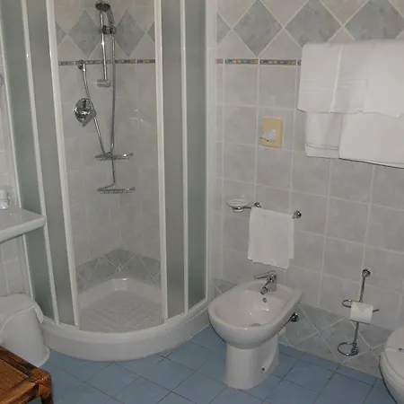 Cristina Hotel