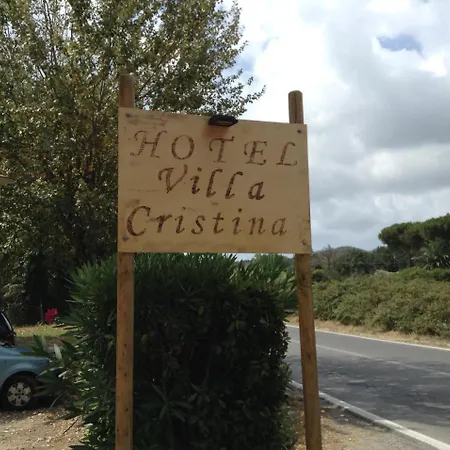 Cristina Hotel 3*