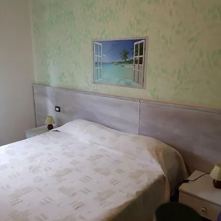 Cristina Hotel